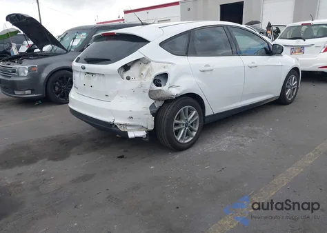 2017 Ford Focus Se z USA, uszkodzony, nr VIN 1FADP3K27HL296535